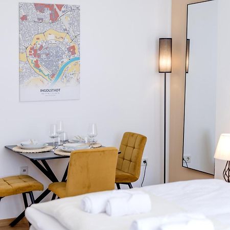 Lumen Homes - Altstadt-Studio Direkt Im Zentrum, Kueche, Netflix, Oeffentlicher Parkplatz Ums Eck Ingolstadt Exteriör bild